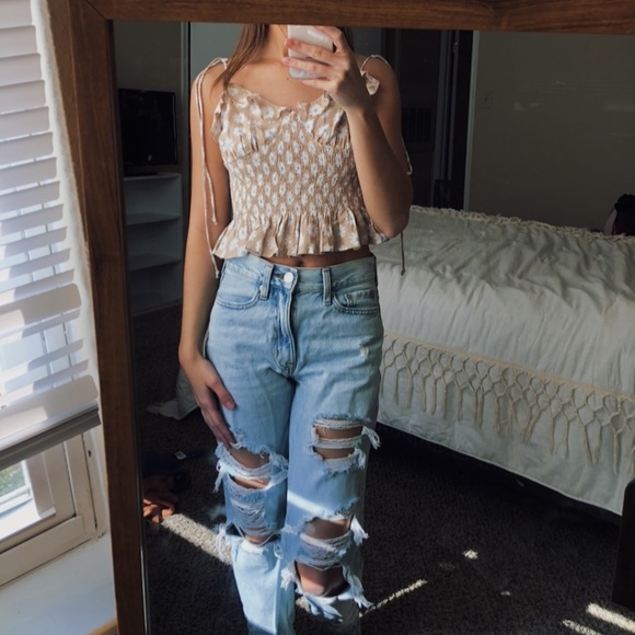 tan daisy tank - Picture 2 of 3